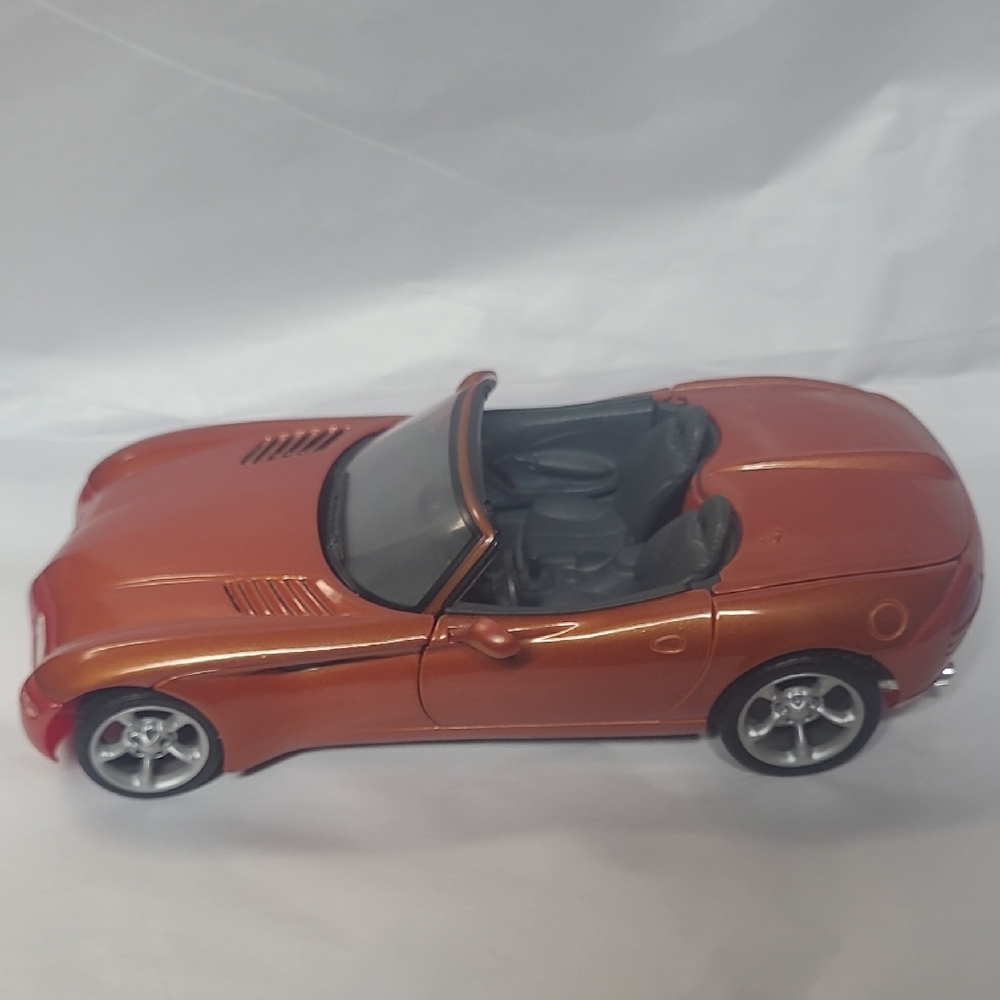 Dodge 1997 Copperhead Concept Vehicle 1:24 Scale - Picture 1 of 6